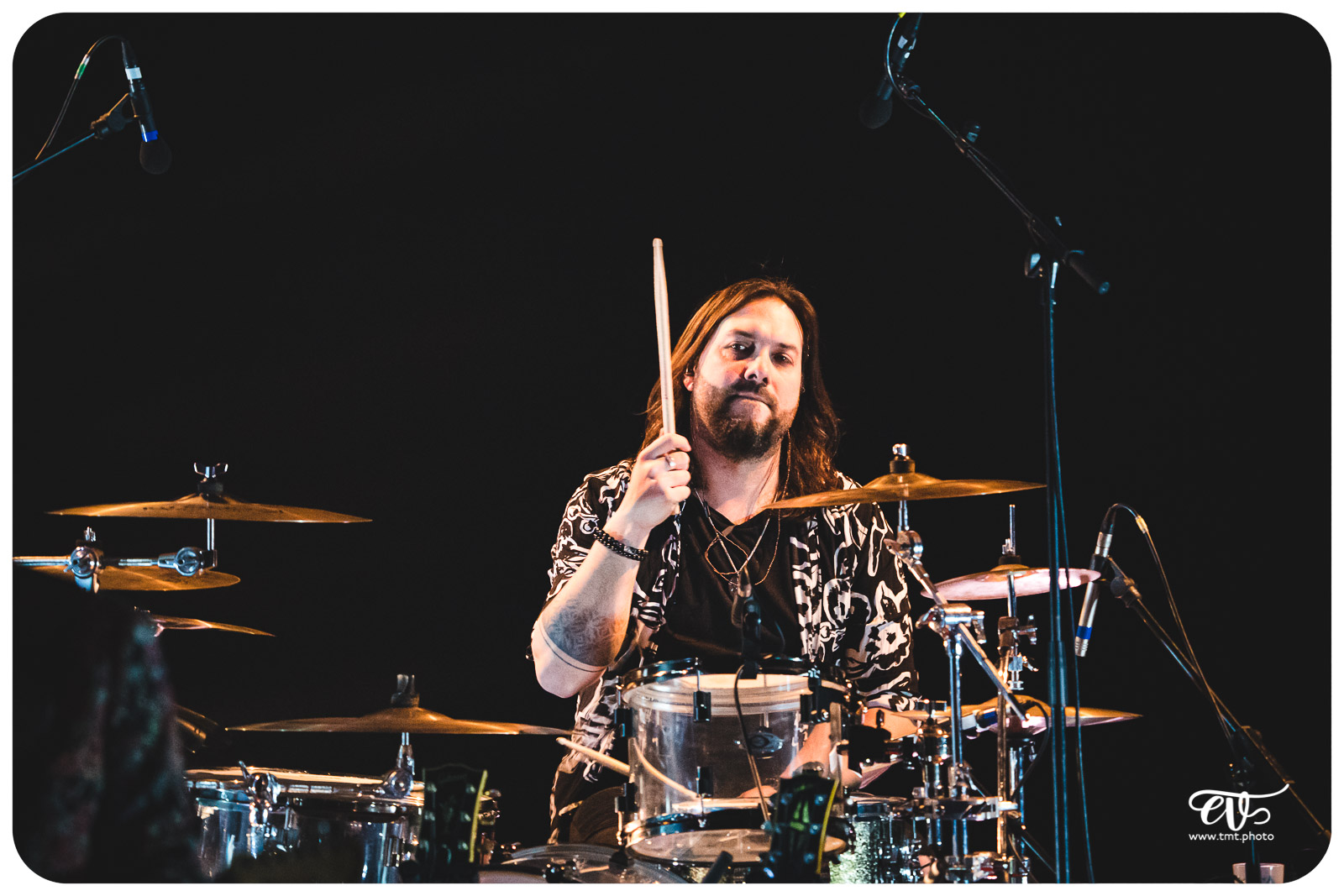 L'HISTOIRE DU ROCK EN 13 GUITARES